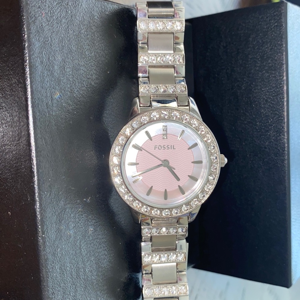 Fossil crystal accent watch with pink face
